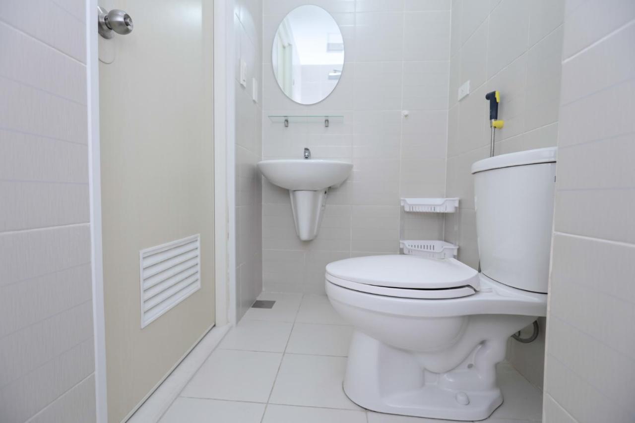 1br @ Sm Jazz Residences - Wifi & Netflix Apartment *